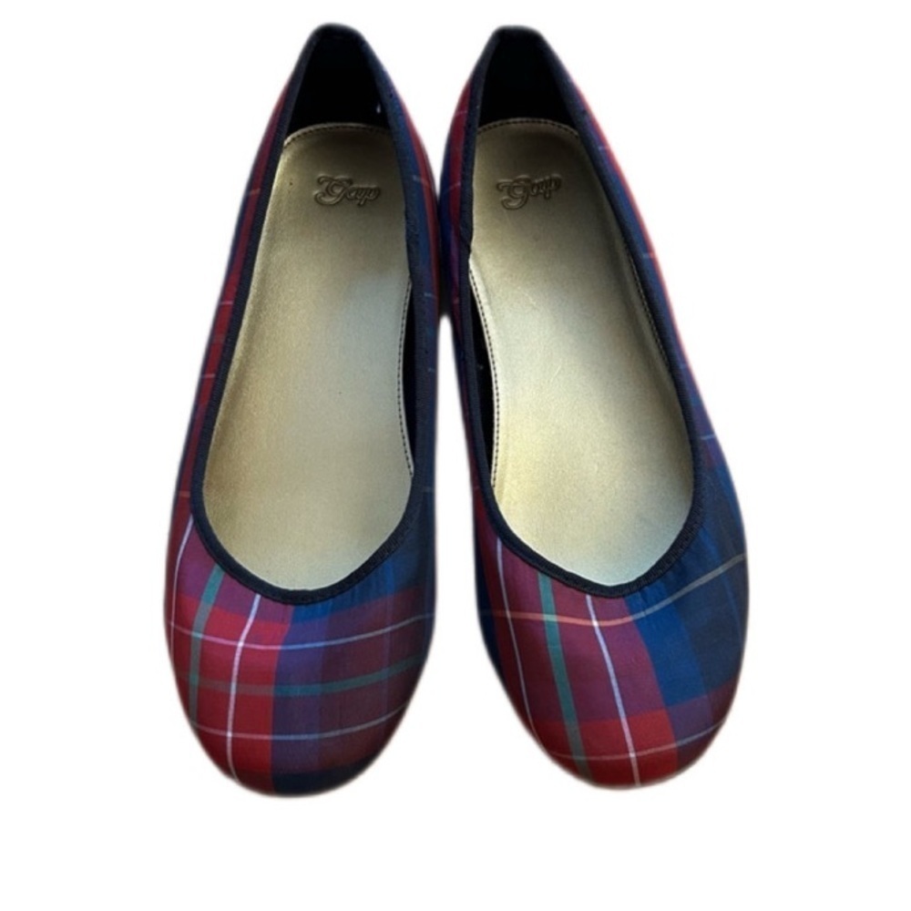 GAP Tartan Plaid Round Toe Flats